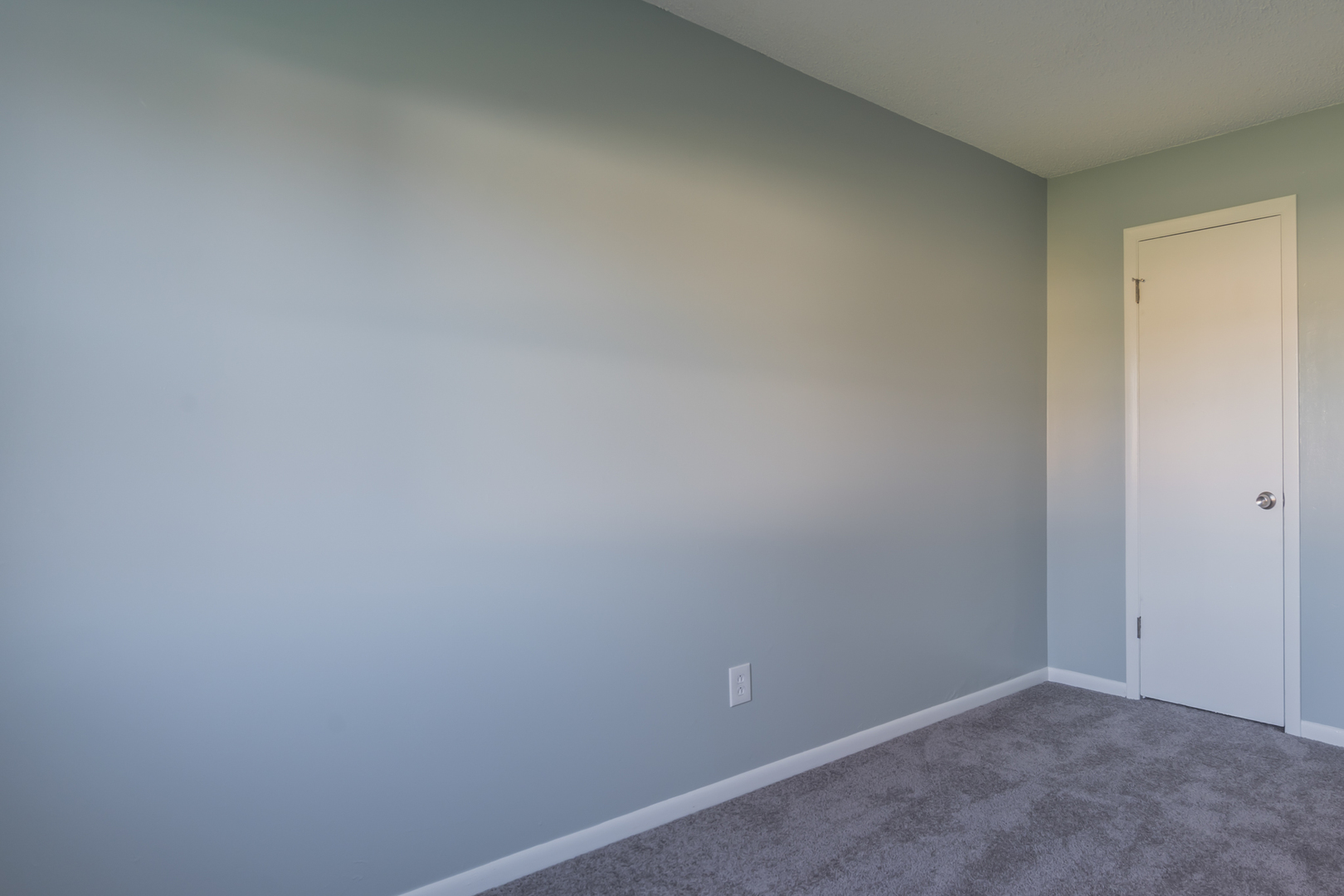 1908 Gideon Avenue Zion, IL 60099 - Photo 23 of 33