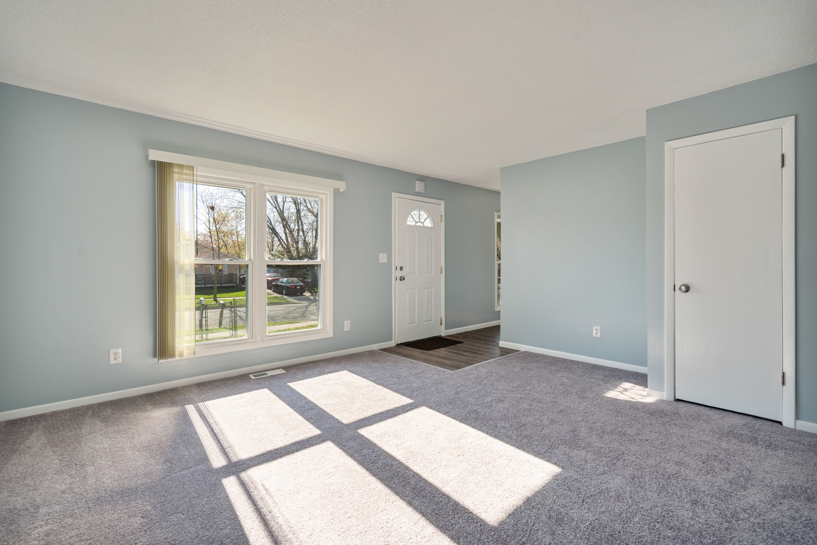 1908 Gideon Avenue Zion, IL 60099 - Photo 10 of 33