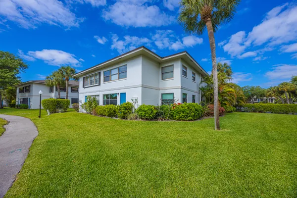 $367,000 | 3001 Southwest 21st Terrace, Unit 281A, Delray Beach, FL 33445