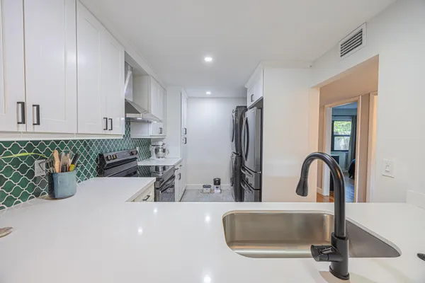 $367,000 | 3001 Southwest 21st Terrace, Unit 281A, Delray Beach, FL 33445