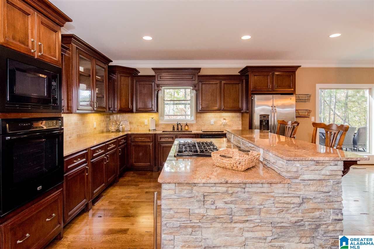 362 Hickory Valley Road Trussville, AL 35173 - Photo 8 of 50