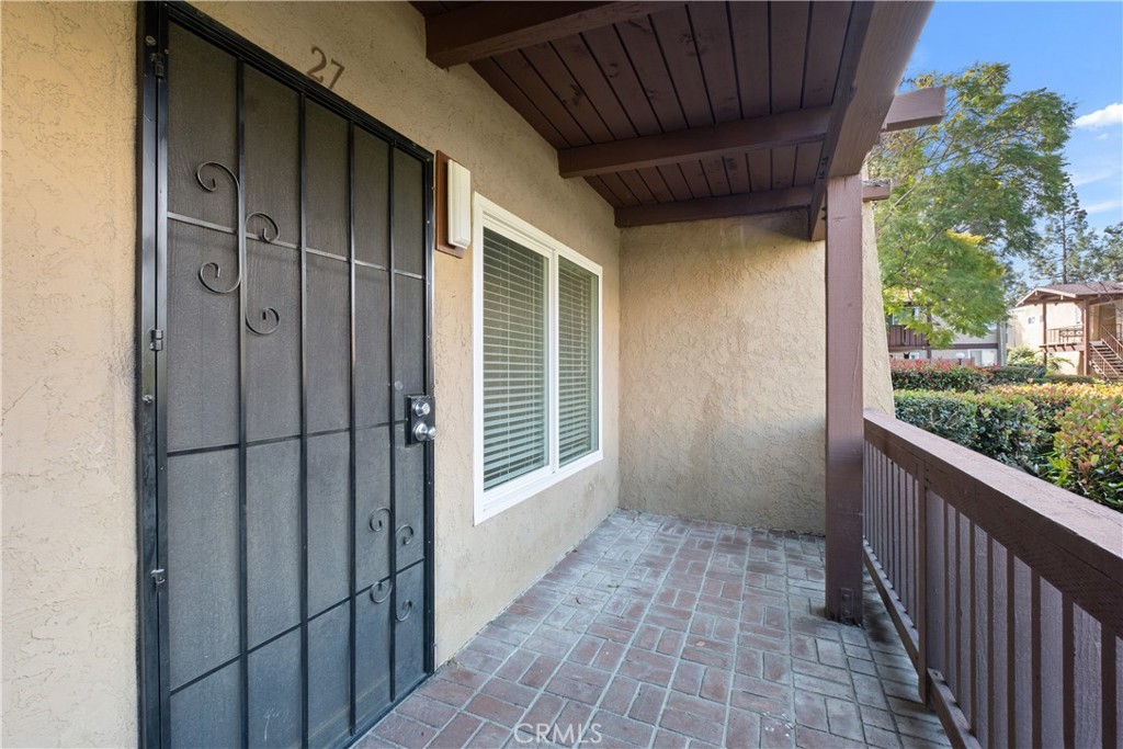 1010 West MacArthur Blvd Unit 27  