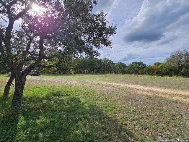 $315,000 | 1212 Spring Road, Pipe Creek, TX 78063