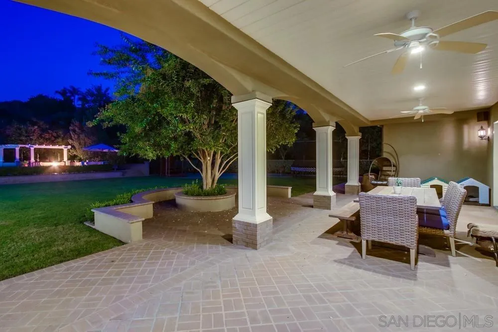 14476 Trailwind Road Poway, CA 92064 - Photo 15 of 61