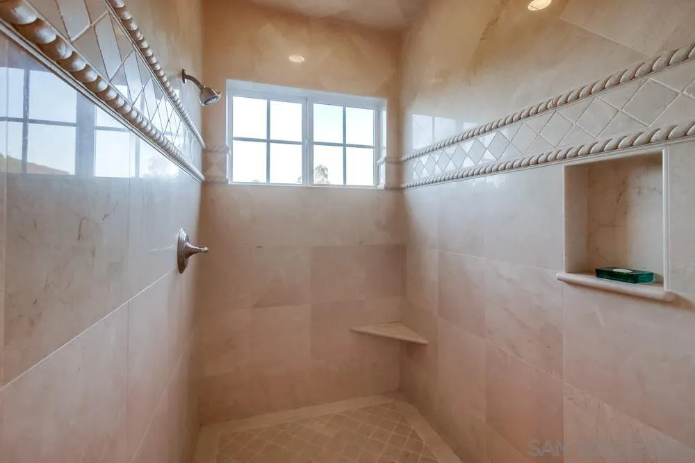 14476 Trailwind Road Poway, CA 92064 - Photo 33 of 61 a bathroom with a window