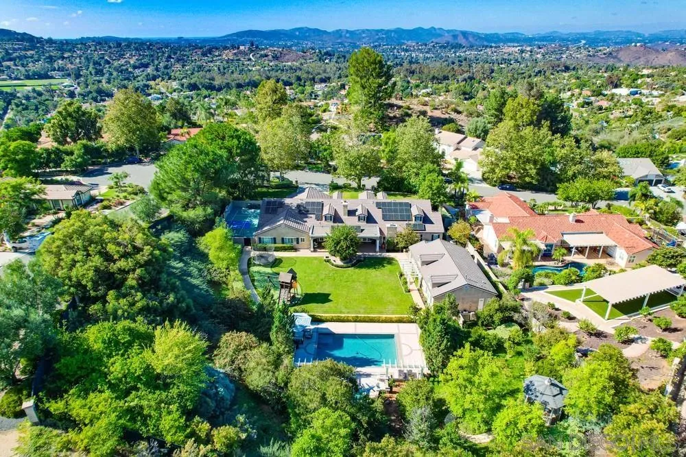 14476 Trailwind Road Poway, CA 92064 - Photo 60 of 61 an aerial view of a house with a garden