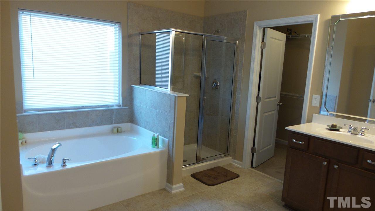 1607 Willowcrest Road Durham, NC 27703 - Photo 14 of 25