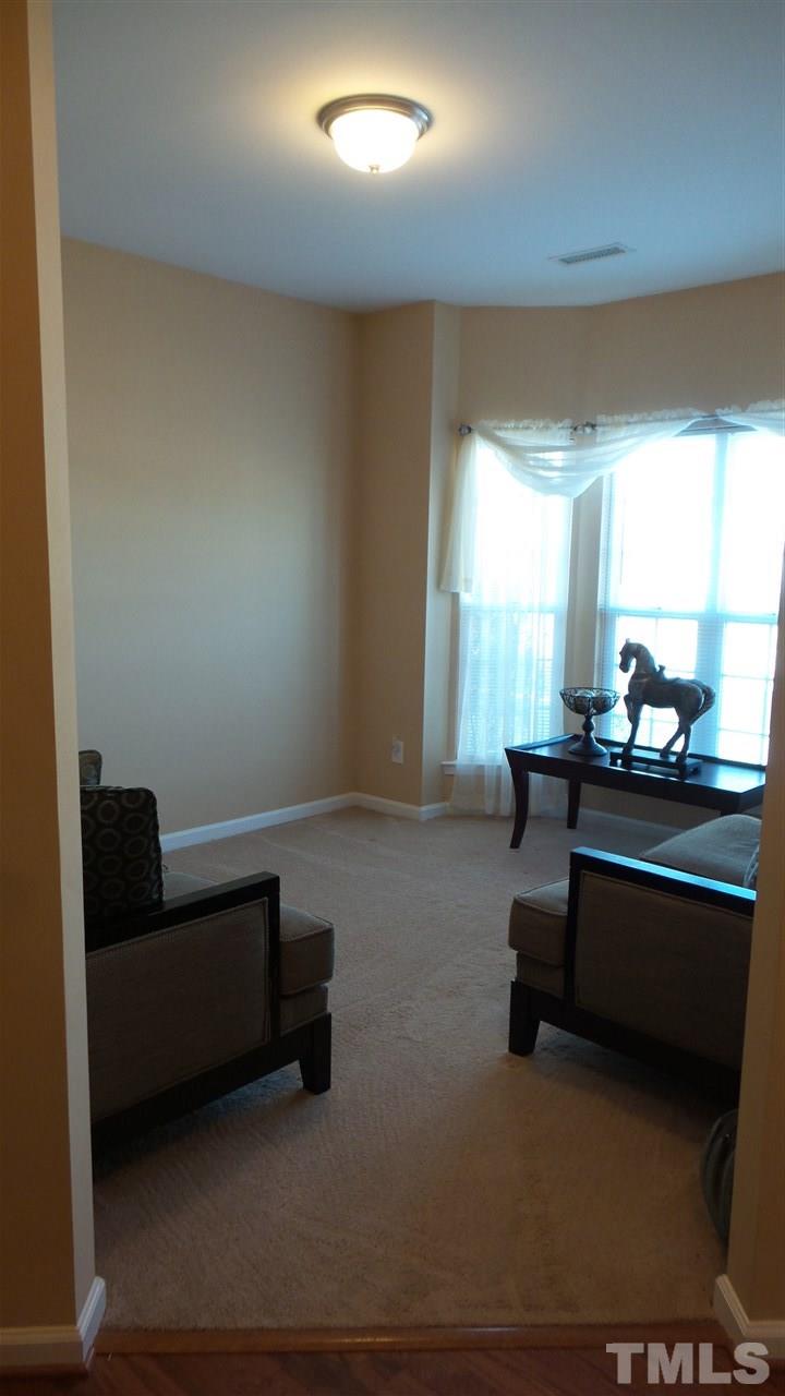 1607 Willowcrest Road Durham, NC 27703 - Photo 4 of 25