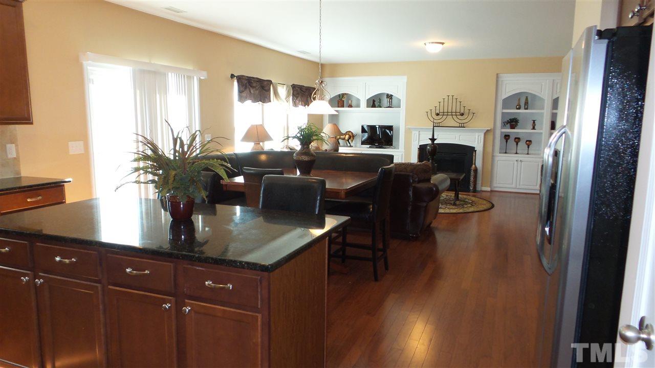 1607 Willowcrest Road Durham, NC 27703 - Photo 7 of 25