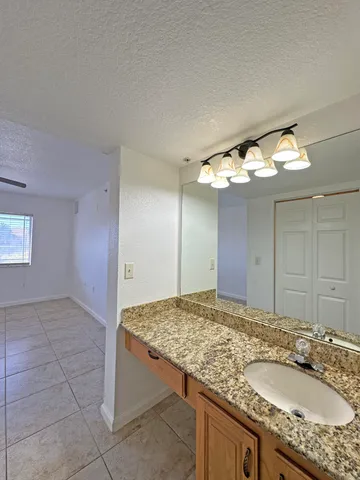 $1,875 | 271 Southwest Palm Drive, Unit 104, Port St. Lucie, FL 34986