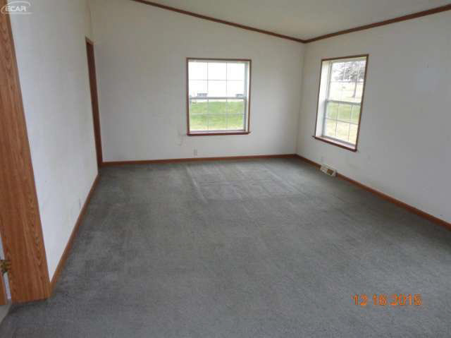 1466 South Oak Road Davison, MI 48423 - Photo 6 of 9 20455471-5.JPG