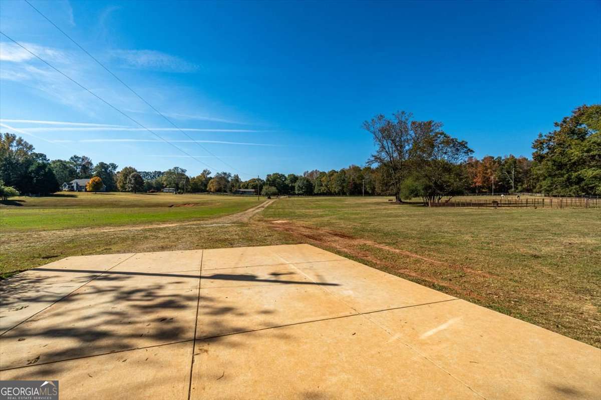161 Archer Grove Road Athens, GA 30607 - Photo 40 of 56 a view of an ocean and beach