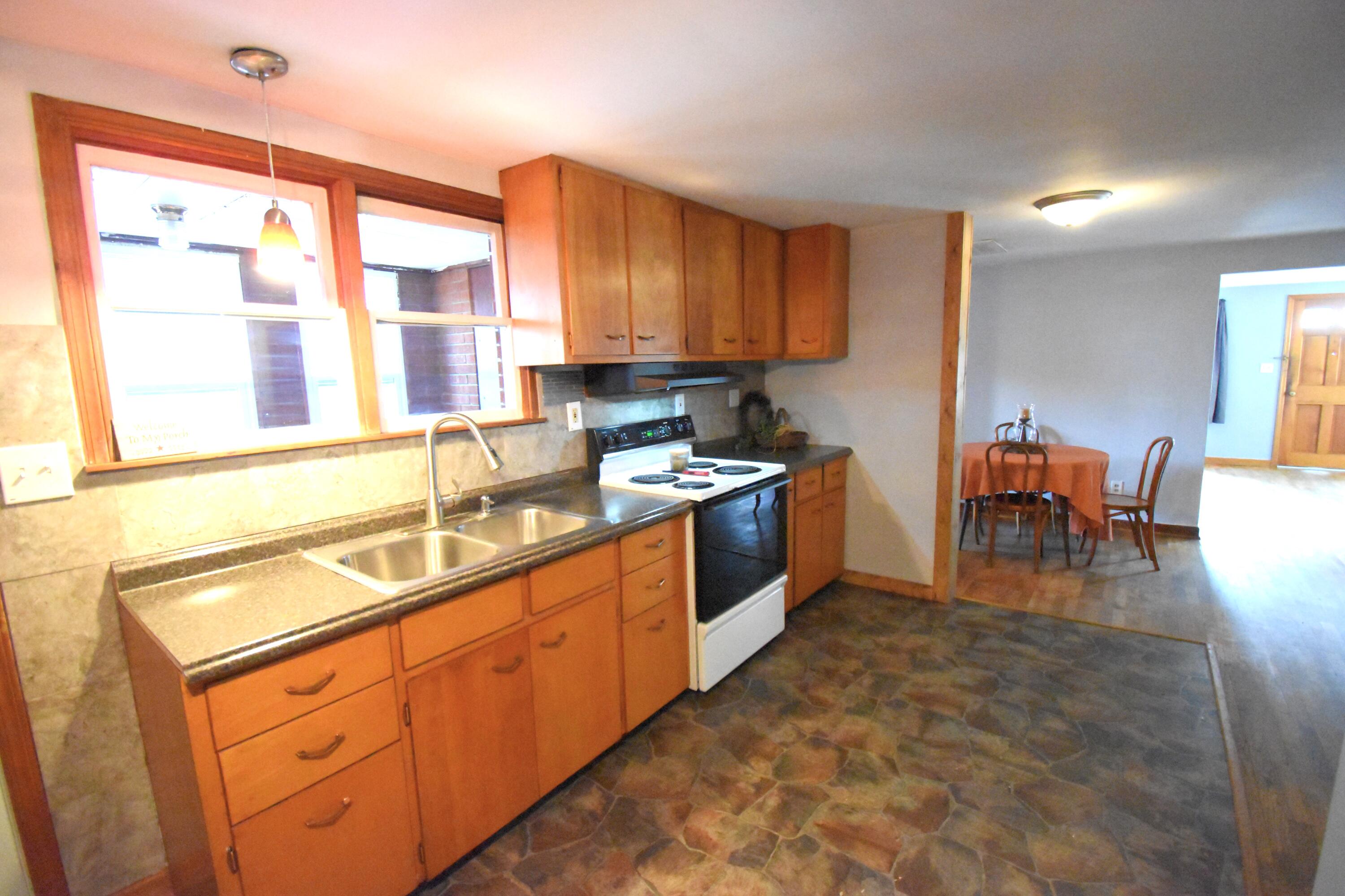 829 West Washington Street Rensselaer, IN 47978 - Photo 15 of 37 3000x2000