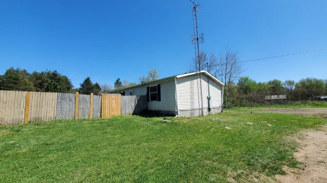 $90,847 | 7939 East Moore Road, Ravenna, MI 49451