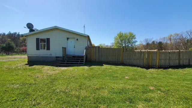 $90,847 | 7939 East Moore Road, Ravenna, MI 49451