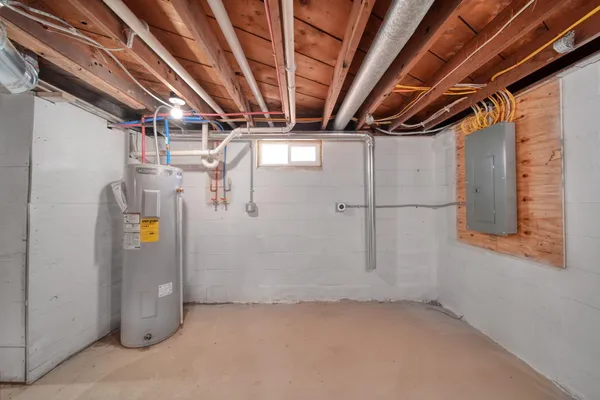 $185,000 | 3227 Matthews Street, Jackson, MI 49203