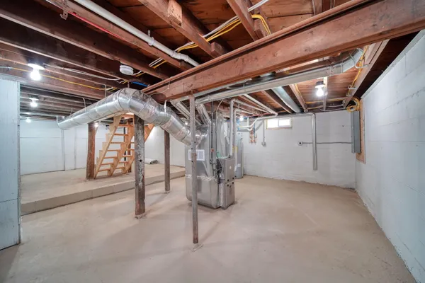 $185,000 | 3227 Matthews Street, Jackson, MI 49203