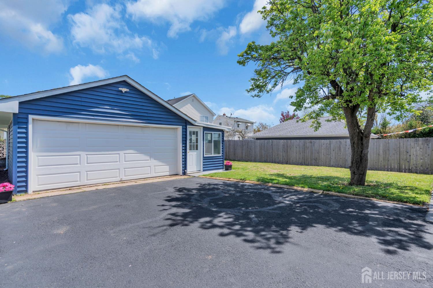 21 Market Street Edison, NJ 08817 - Photo 39 of 45
