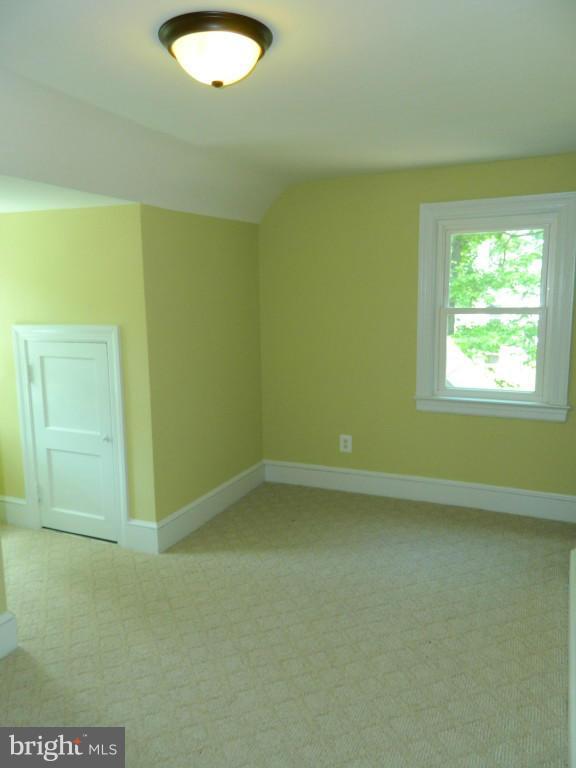 4018 Bradys Hill Road Triangle, VA 22172 - Photo 20 of 28 Bedroom