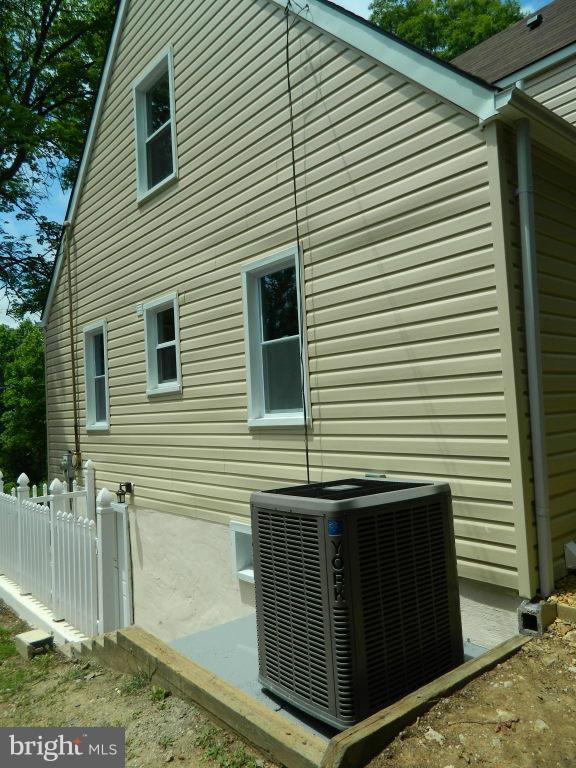 4018 Bradys Hill Road Triangle, VA 22172 - Photo 5 of 28 Exterior (General)