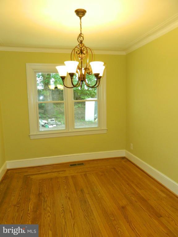 4018 Bradys Hill Road Triangle, VA 22172 - Photo 8 of 28 Dining Room