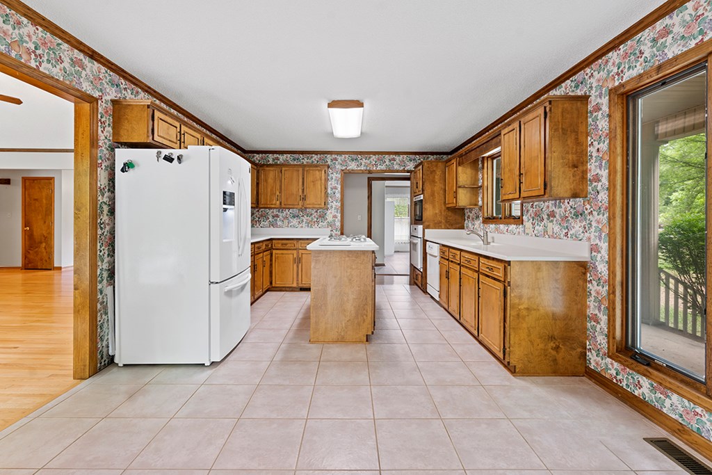 3060 Scurry Island Road Chappells, SC 29037 - Photo 9 of 22