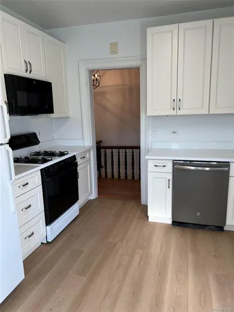 $3,400 | 11 Maurice Avenue, Unit 3, Ossining, NY 10562
