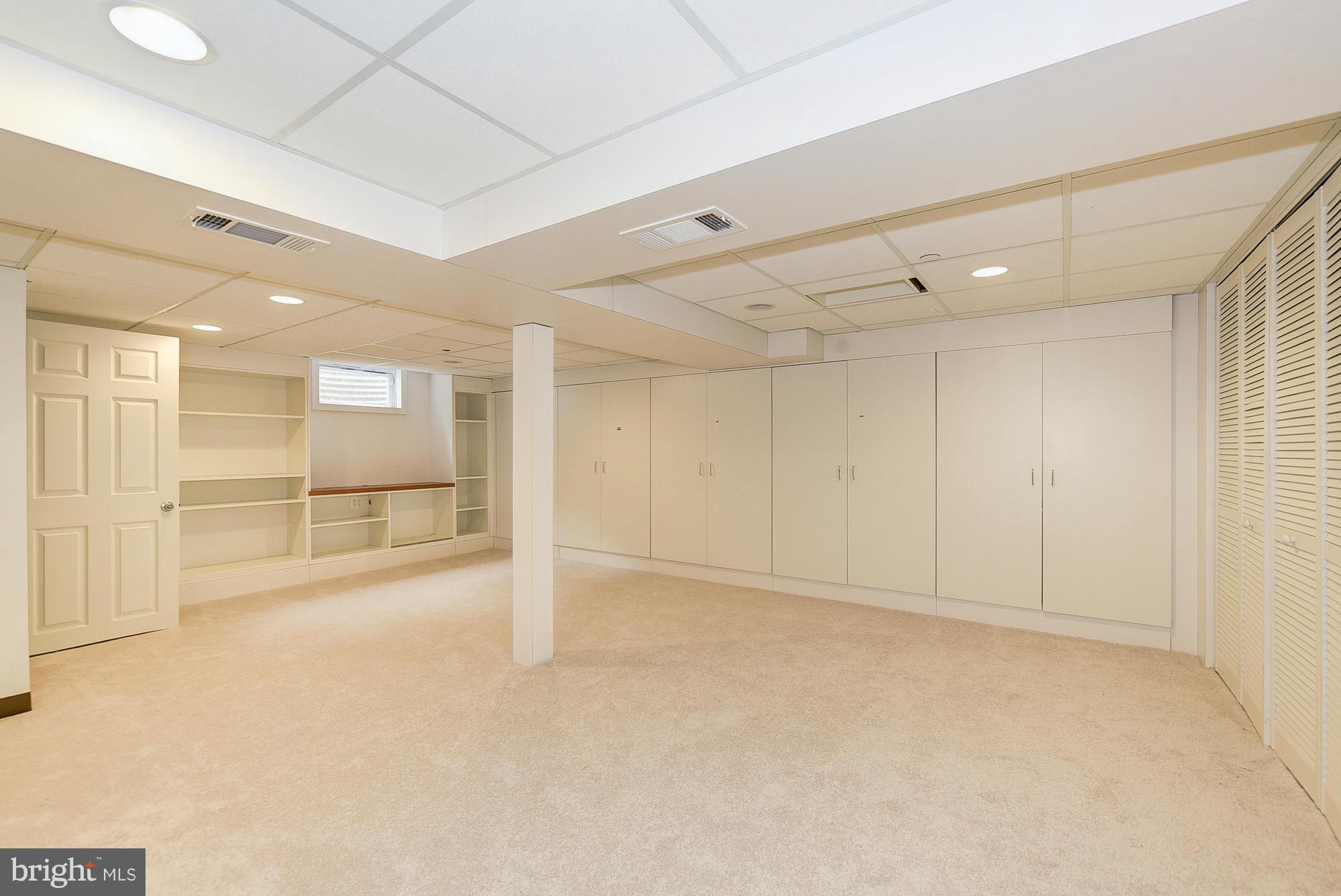 8805 Ridge Road Bethesda, MD 20817 - Photo 19 of 23 Recreation room