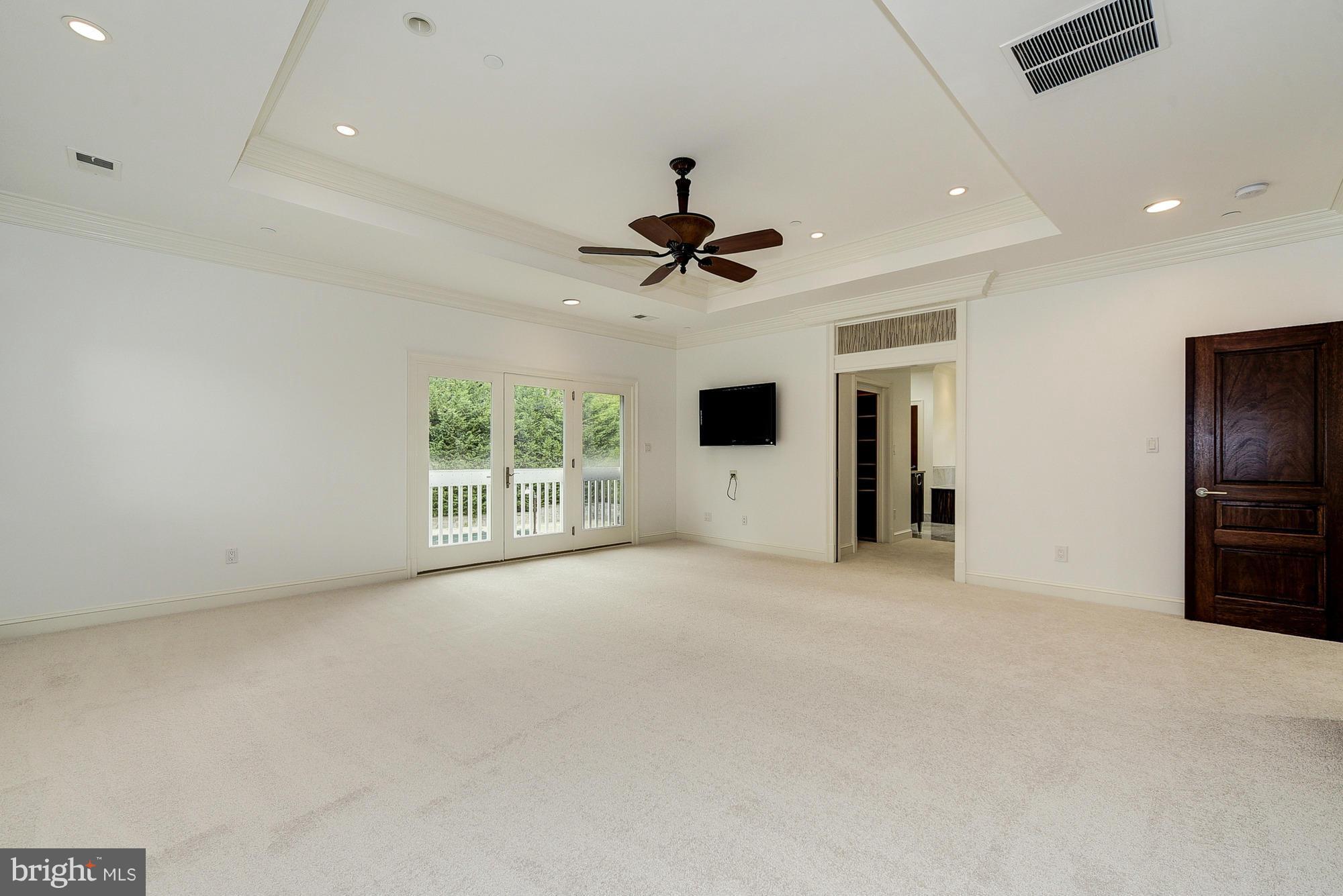 8805 Ridge Road Bethesda, MD 20817 - Photo 10 of 23 Bedroom (Master)