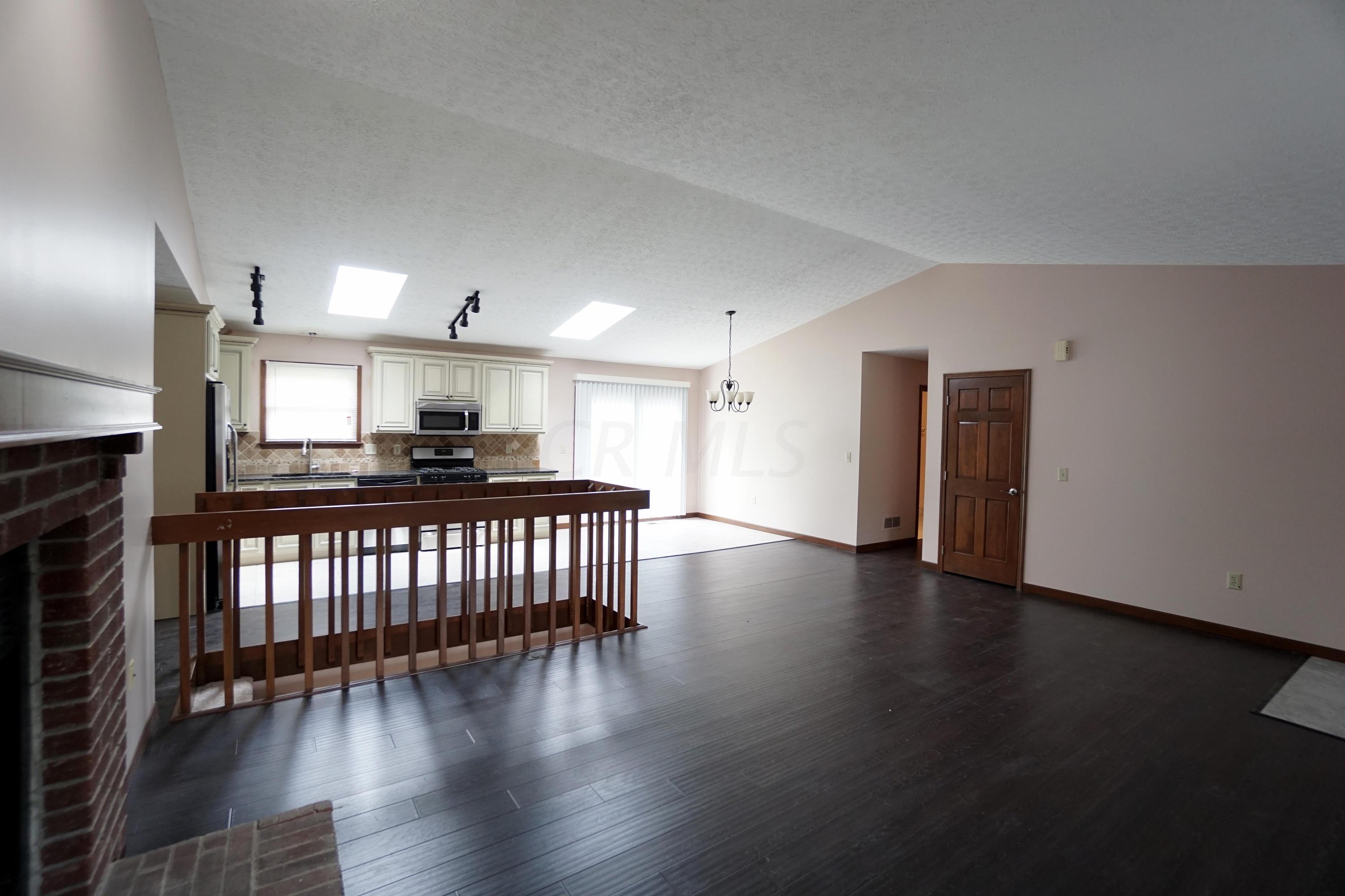 926 McNaughten Road Columbus, OH 43213 - Photo 16 of 50 Gallery Image 16