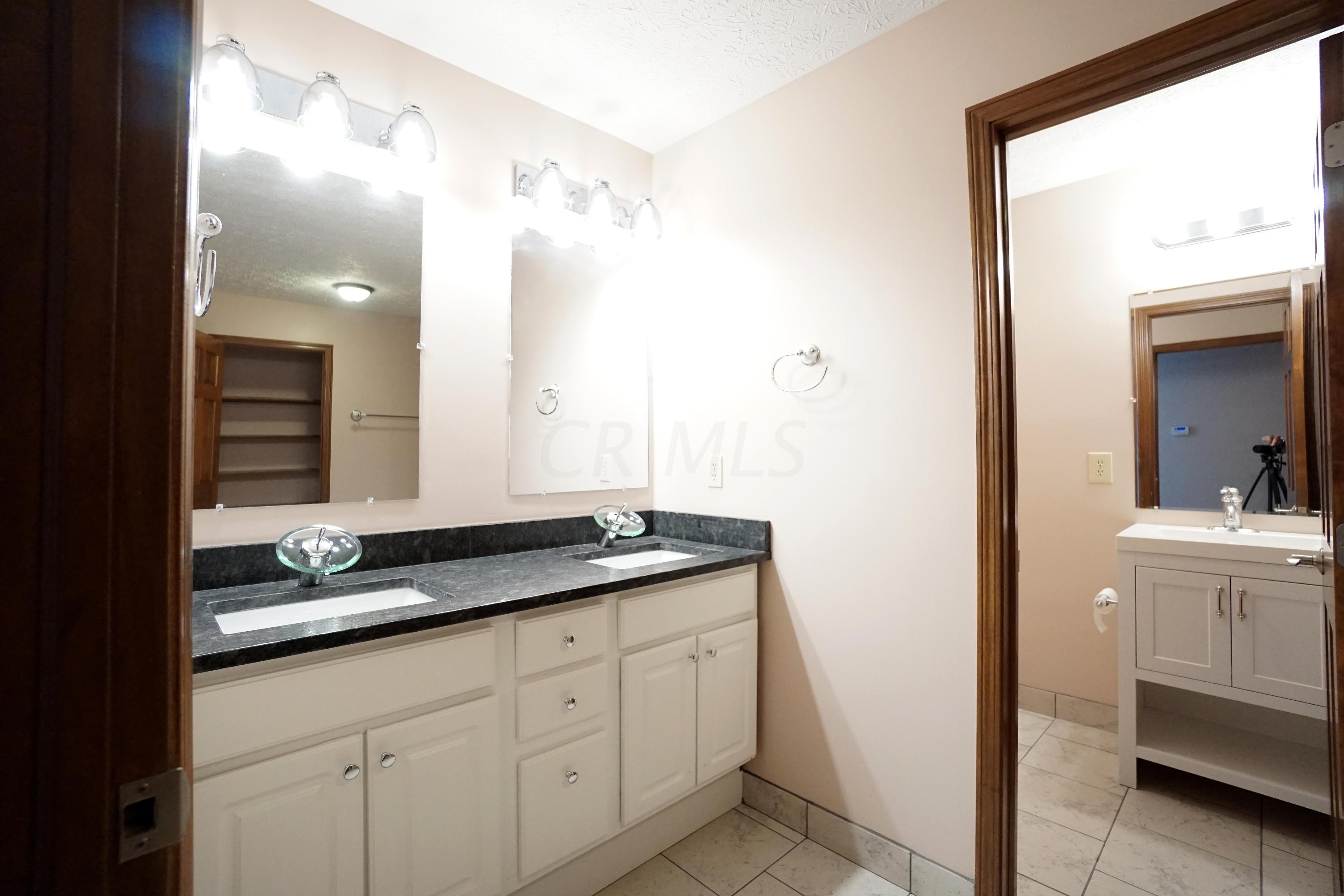 926 McNaughten Road Columbus, OH 43213 - Photo 25 of 50 Gallery Image 25
