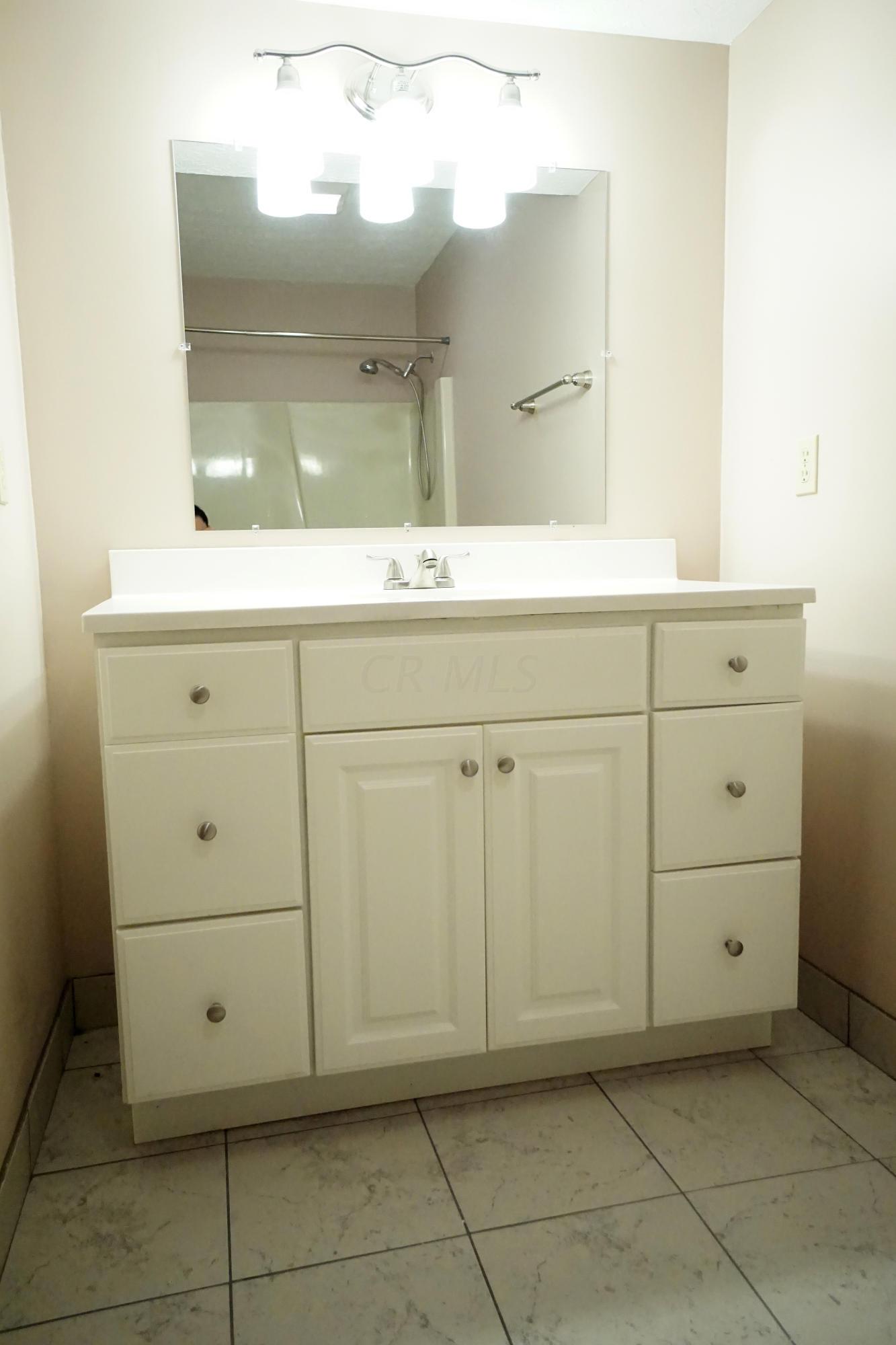 926 McNaughten Road Columbus, OH 43213 - Photo 35 of 50 Gallery Image 35