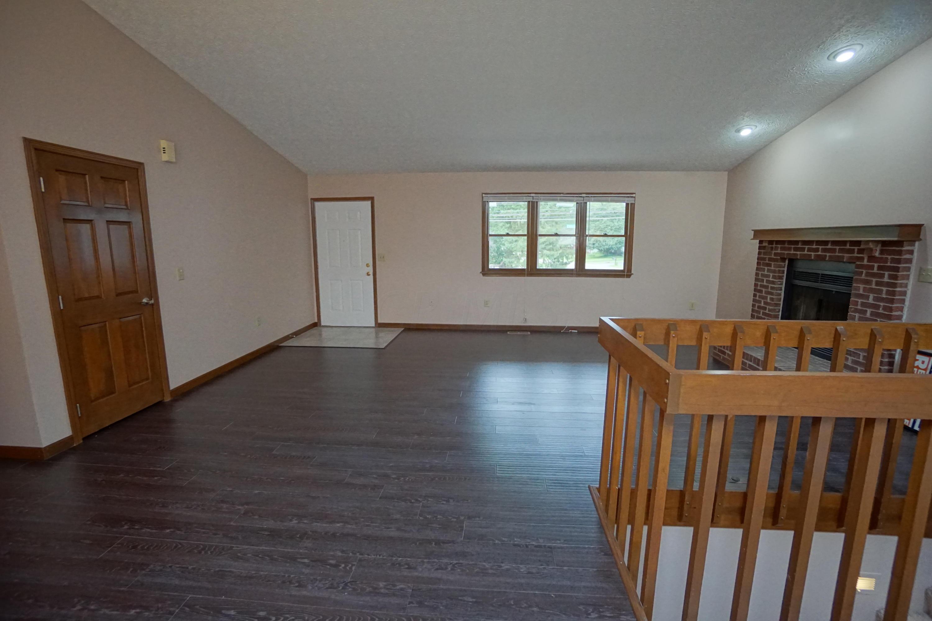 926 McNaughten Road Columbus, OH 43213 - Photo 10 of 50 Gallery Image 10
