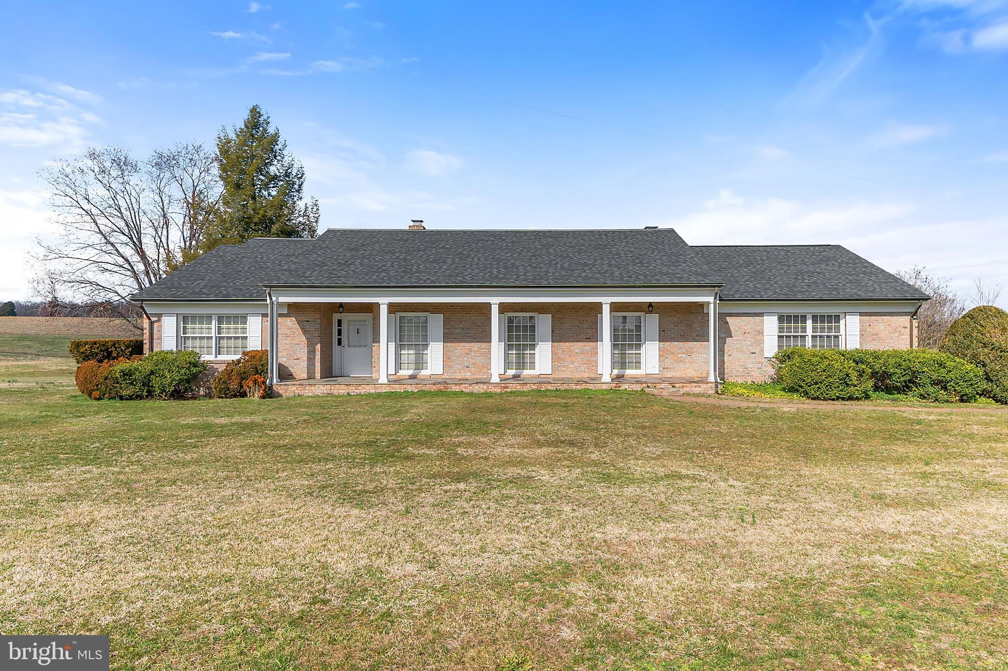 9861 Meetze Road Midland, VA 22728 - Photo 1 of 50 Brick rambler front - view 1