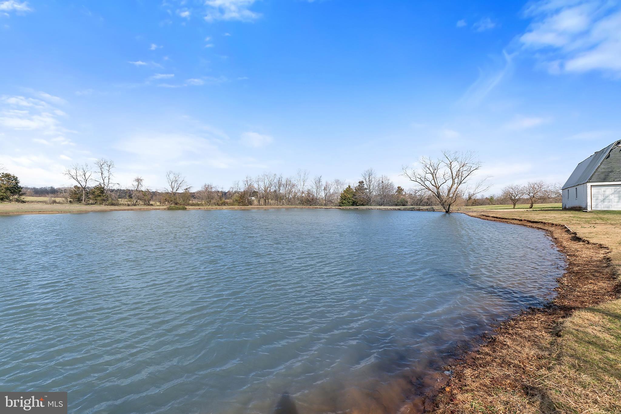 9861 Meetze Road Midland, VA 22728 - Photo 15 of 50 Lakeside - vide 2
