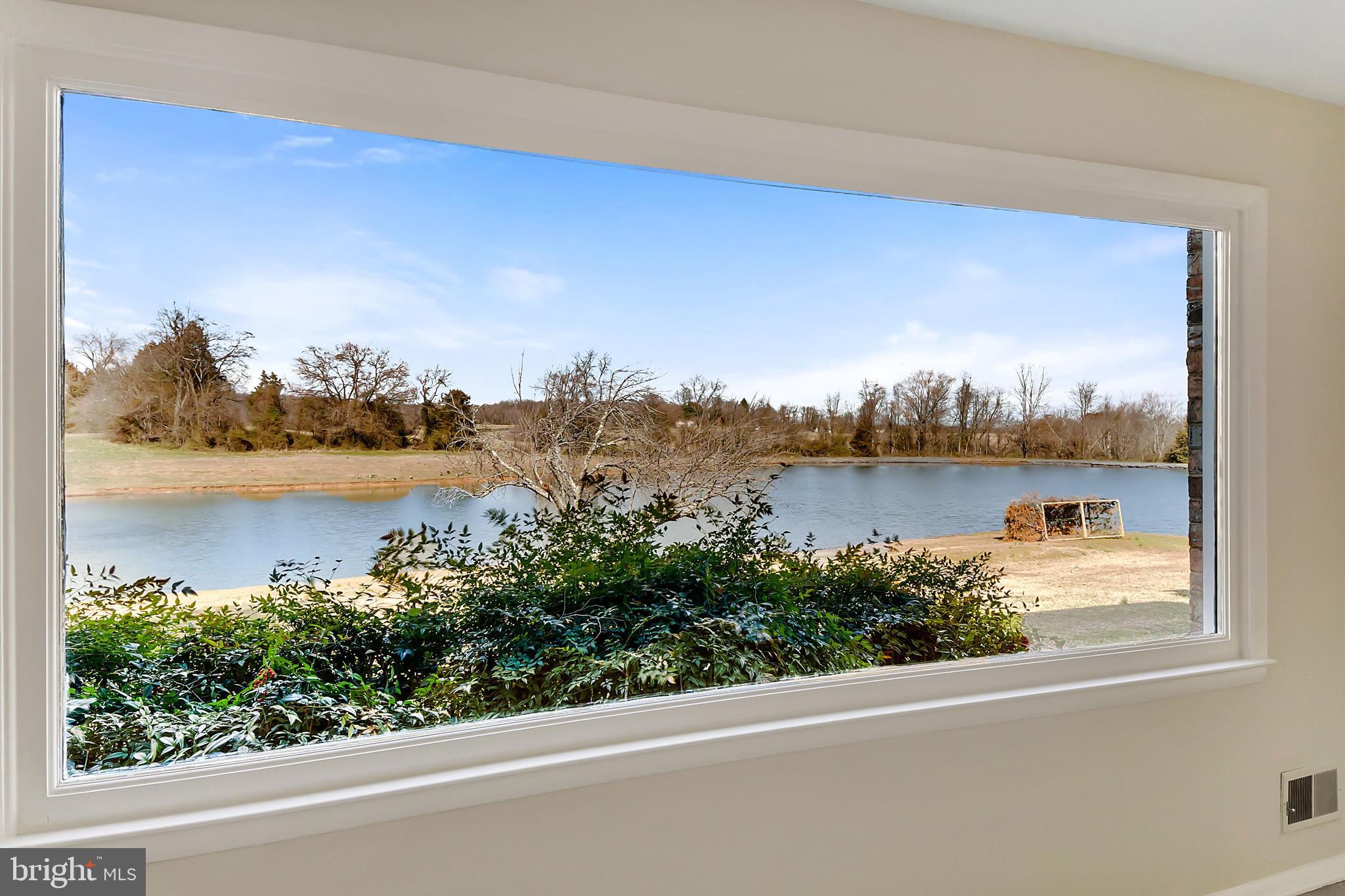 9861 Meetze Road Midland, VA 22728 - Photo 23 of 50 Picture window in family room