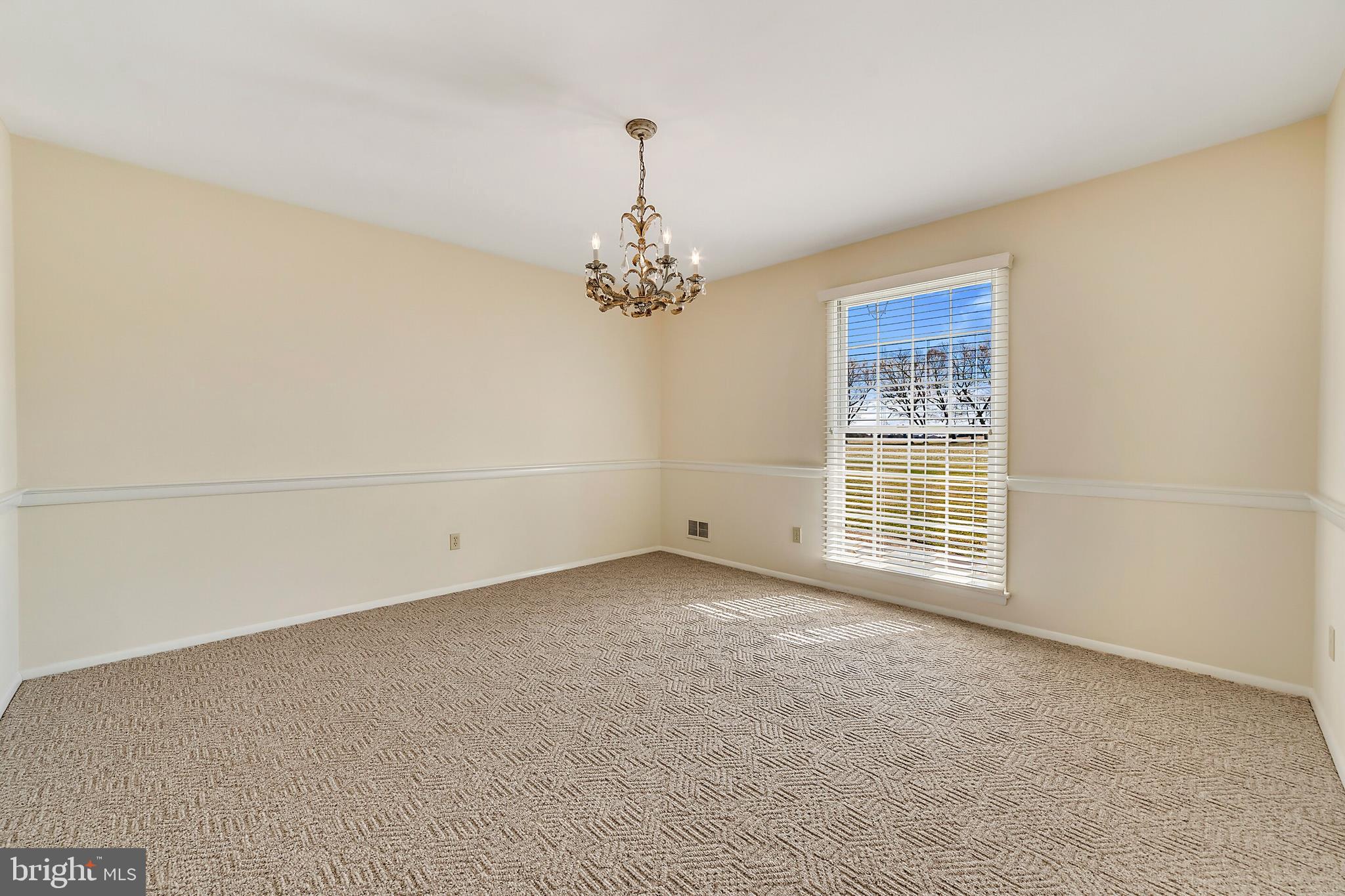 9861 Meetze Road Midland, VA 22728 - Photo 27 of 50 Dining room - view 2