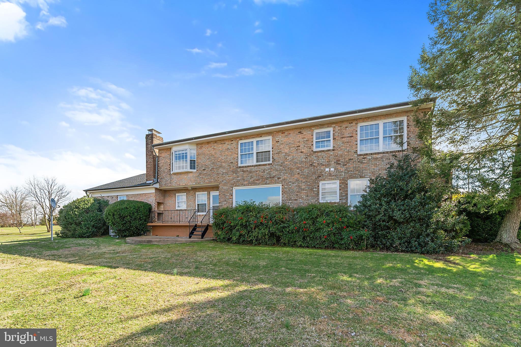 9861 Meetze Road Midland, VA 22728 - Photo 6 of 50 Brick rambler rear side view