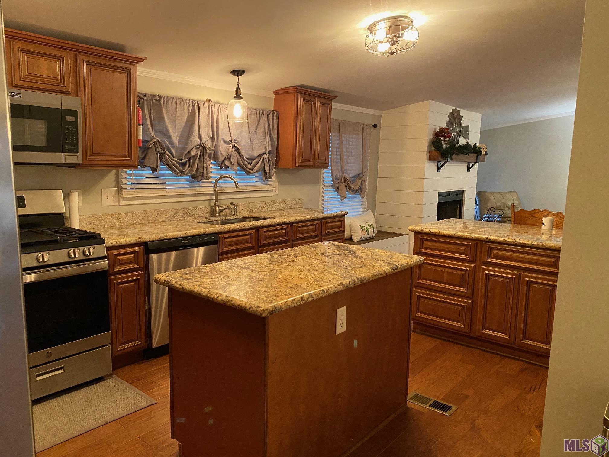 455 Bayou Blue Road Houma, LA 70364 - Photo 2 of 15 Gallery Image 2