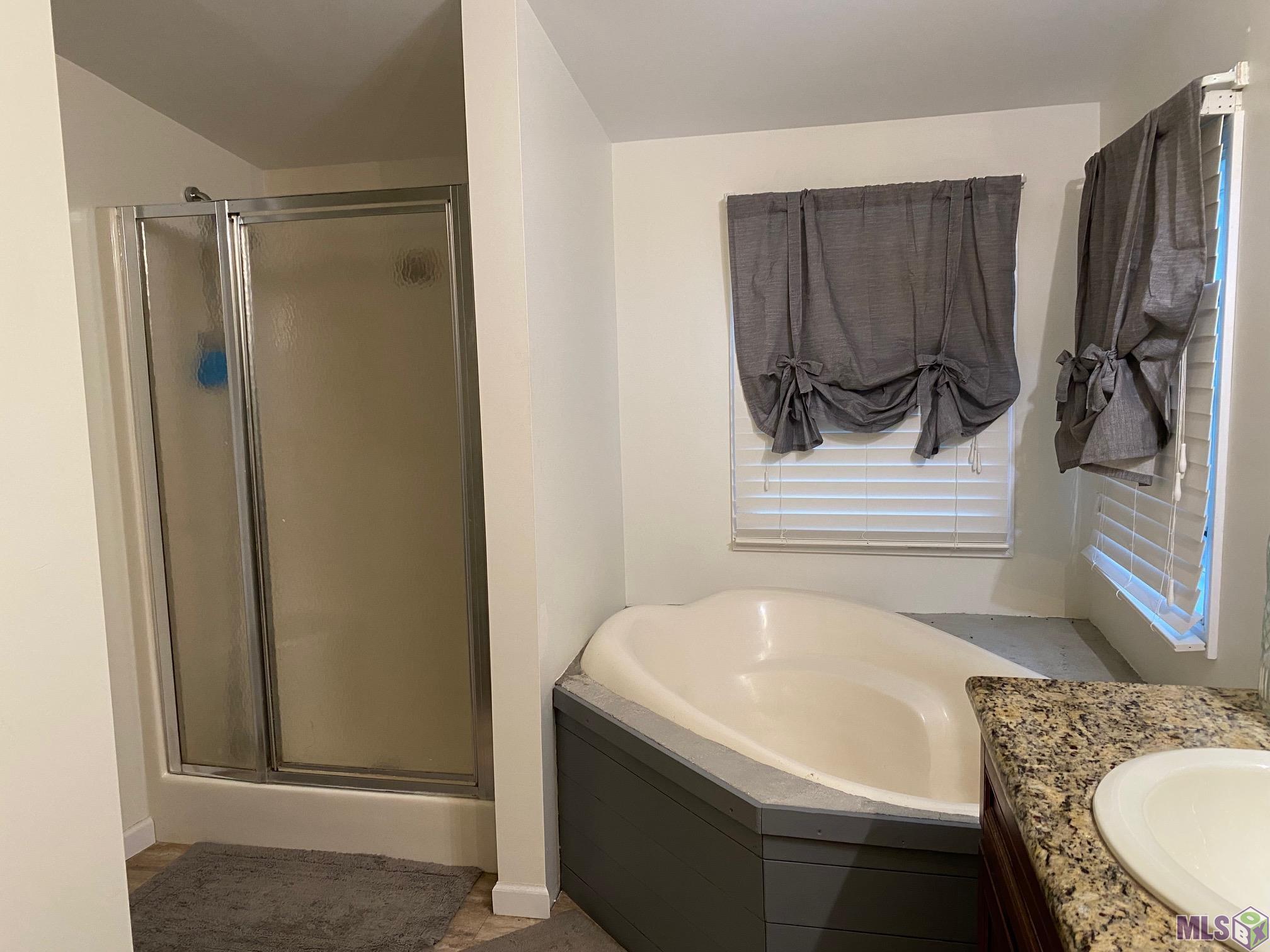 455 Bayou Blue Road Houma, LA 70364 - Photo 4 of 15 Gallery Image 4