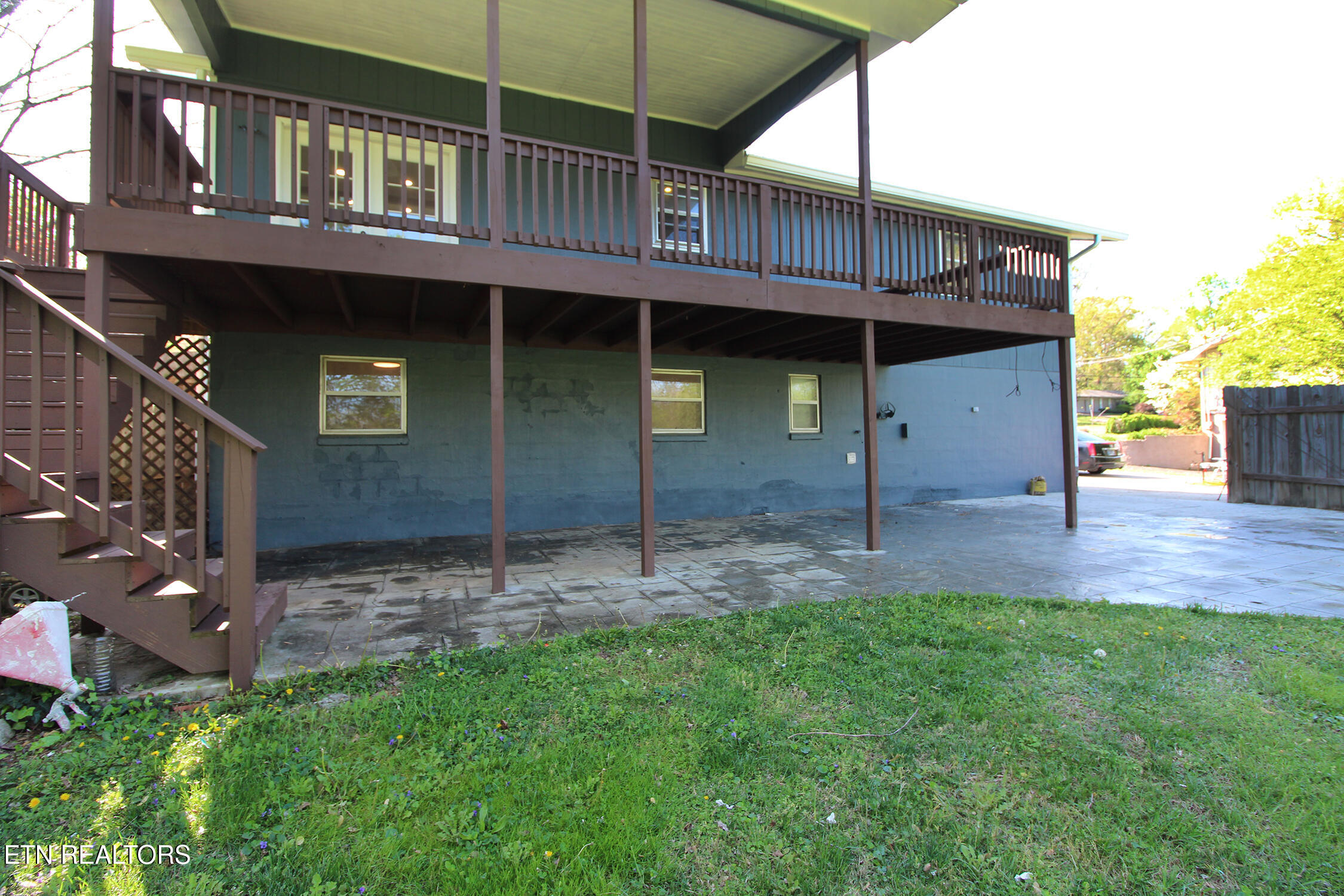 9040 Shallowford Road Knoxville, TN 37923 - Photo 35 of 37 IMG_2508