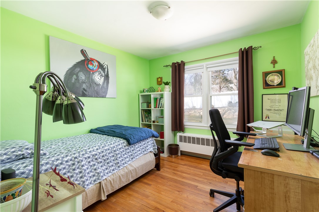 35 Shenandoah Road Warwick, RI 02886 - Photo 23 of 25 Gallery Image 23