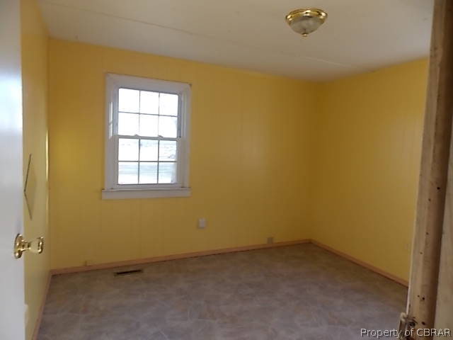 229 Centerville Road Shacklefords, VA 23156 - Photo 6 of 29