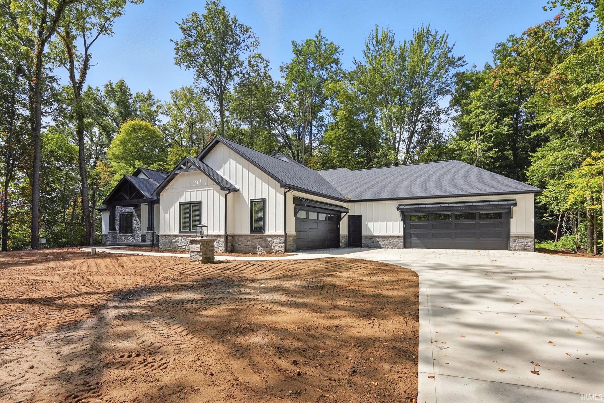16729 Darling Road Woodburn, IN 46797 - Photo 28 of 36 Gallery Image 28