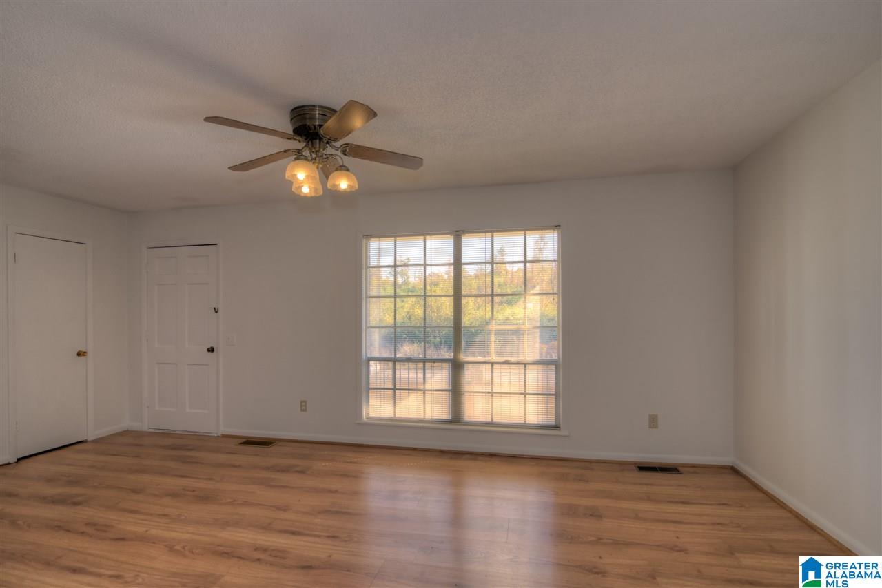 2420 3rd Street Northeast Center Point, AL 35215 - Photo 4 of 24