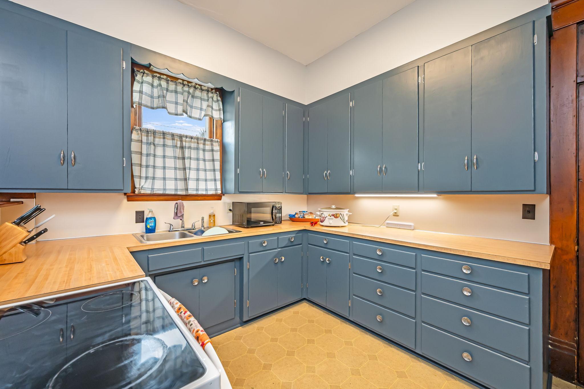 609 East 4th Street Fairmont, MN 56031 - Photo 11 of 40