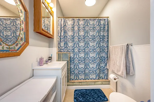 $150,000 | 609 East 4th Street, Fairmont, MN 56031