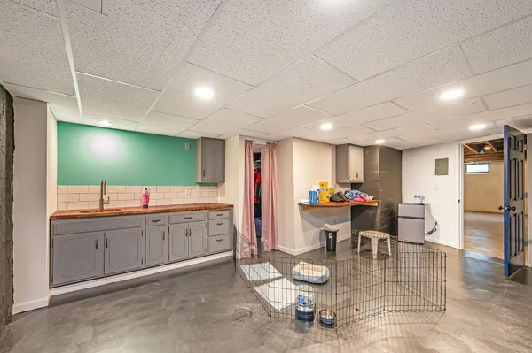 $150,000 | 609 East 4th Street, Fairmont, MN 56031