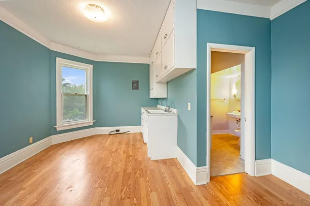 $150,000 | 609 East 4th Street, Fairmont, MN 56031