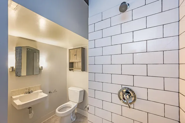 $150,000 | 609 East 4th Street, Fairmont, MN 56031